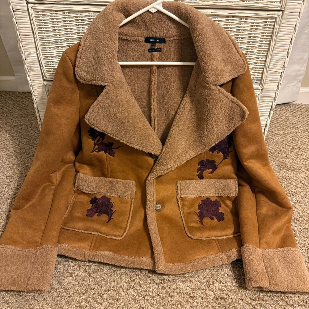 Miss Me Boho Western Floral Embroidered Sherpa Faux Leather Shacket Cottagecore - Picture 3 of 8